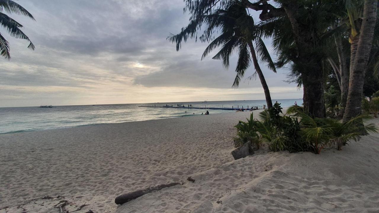 Manoc-Manoc Divegurus Boracay Beach Resort מראה חיצוני תמונה